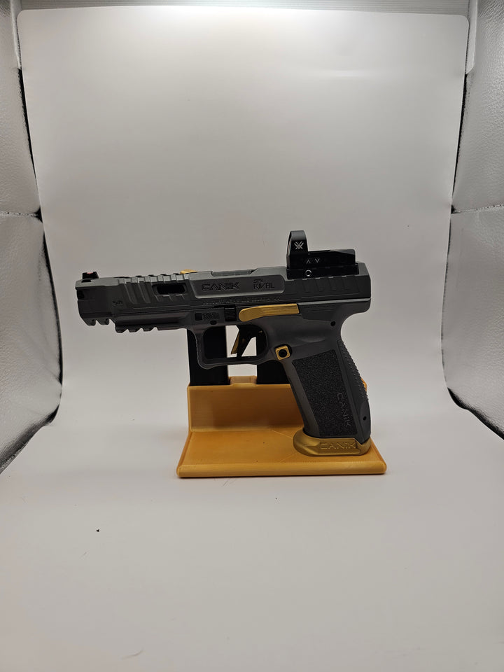 3D Printed Pistol Stand