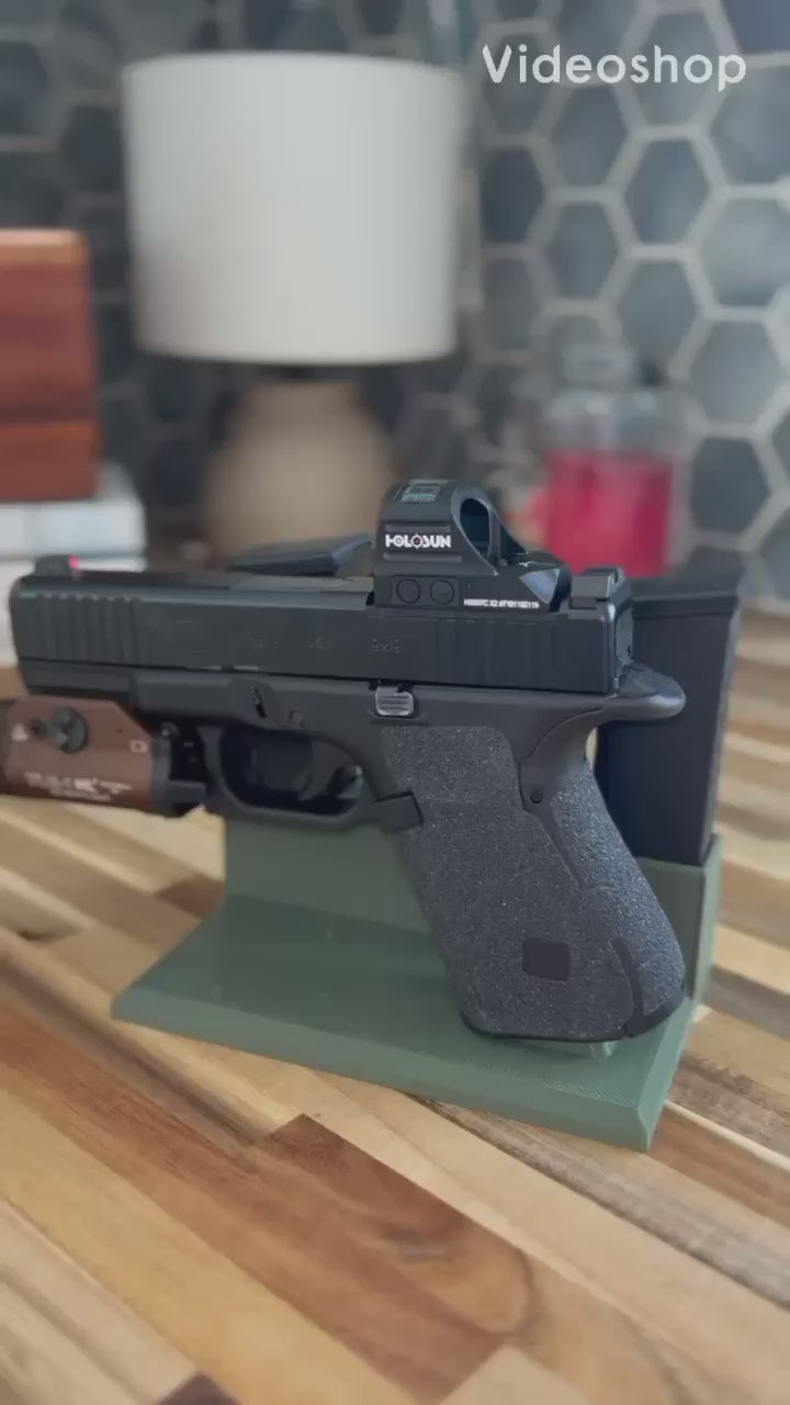 3D Printed Pistol Stand